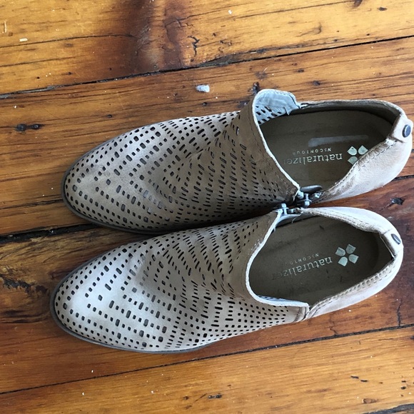 Naturalizer Light Brown Perforated Booties - Picture 4 of 6
